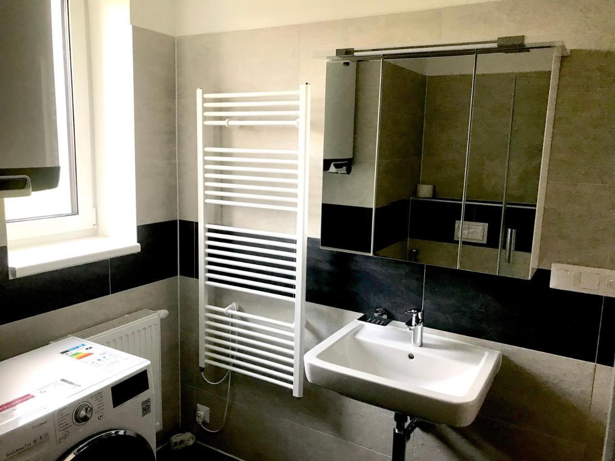 Loučná pod Klínovcem Luxury Keilberg Apartment מראה חיצוני תמונה
